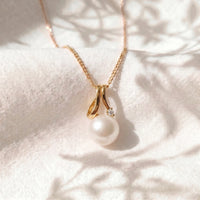9ct Yellow Gold Freshwater Pearl And Diamond Pendant