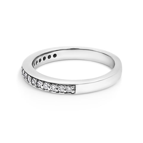 9ct White Gold Diamond Shared Claw Set Wedding Ring - alternate view