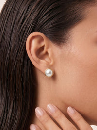 9ct Yellow Gold Mabe Pearl Earrings