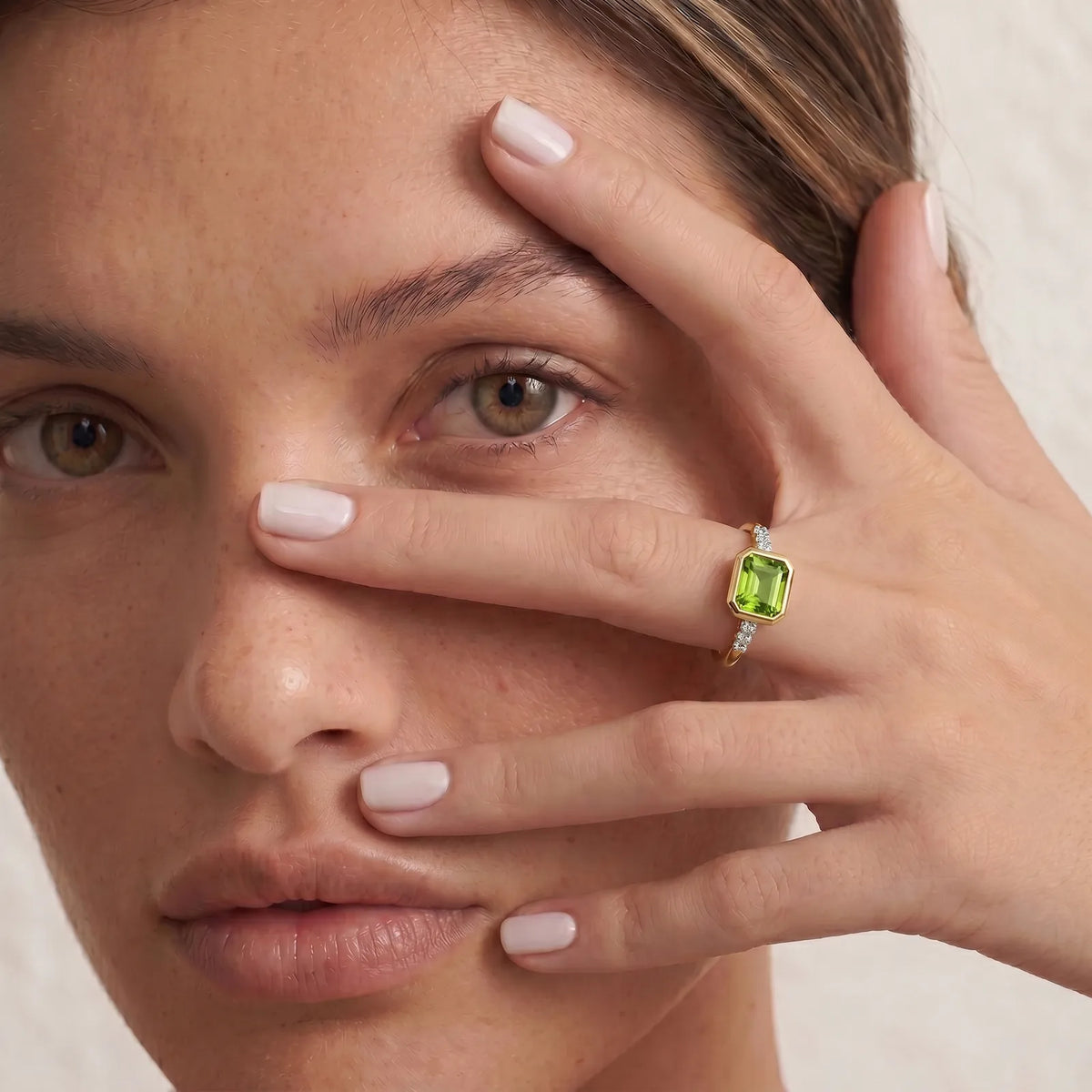9ct Yellow Gold Peridot & Lab Grown Diamond Dress Ring