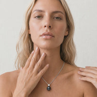9ct White Gold Black Tahitian Pearl Pendant