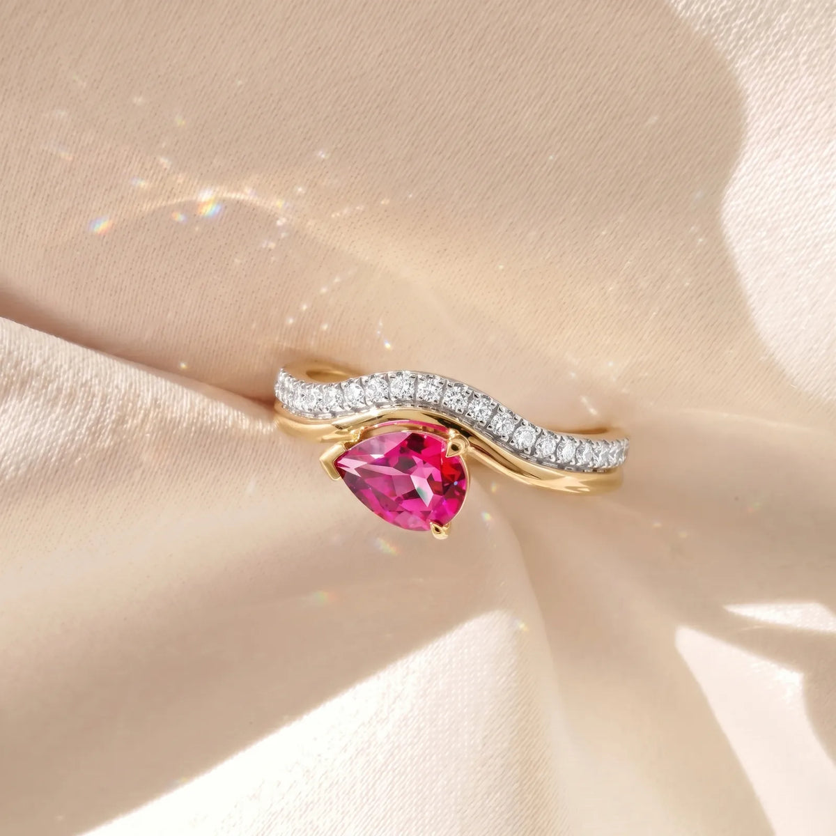 9ct Yellow Gold Rhodolite Garnet & Lab Grown Diamond Dress Ring